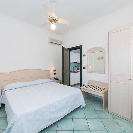 La Residenza Aparthotel Maiori Exteriör bild