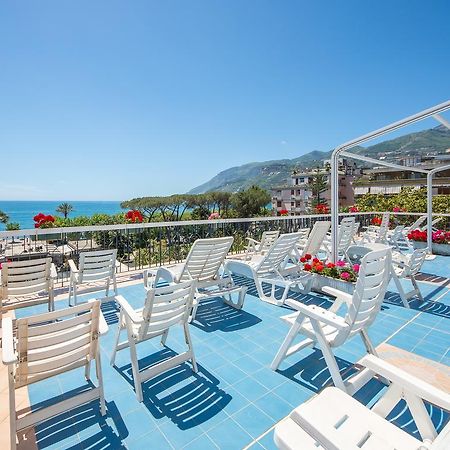 La Residenza Aparthotel Maiori Exteriör bild