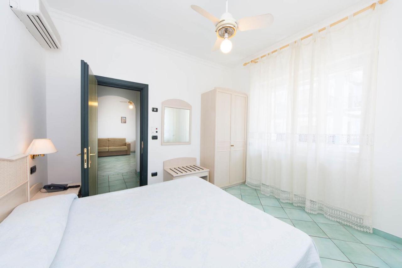 La Residenza Aparthotel Maiori Exteriör bild