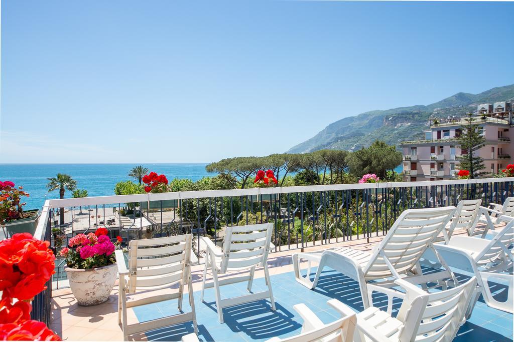 La Residenza Aparthotel Maiori Exteriör bild
