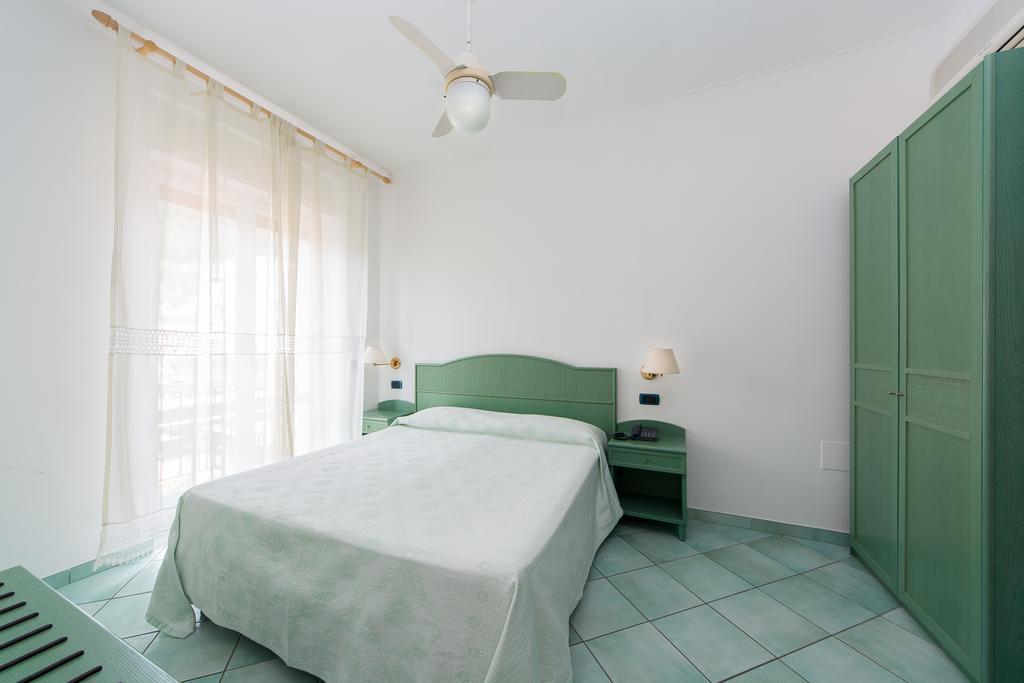 La Residenza Aparthotel Maiori Exteriör bild